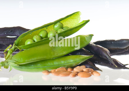 Erbsen und Bohnen Stockfoto