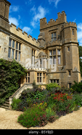 Sudeley Castle in der Nähe des Dorfes Winchcombe in den Cotswolds, England. Stockfoto