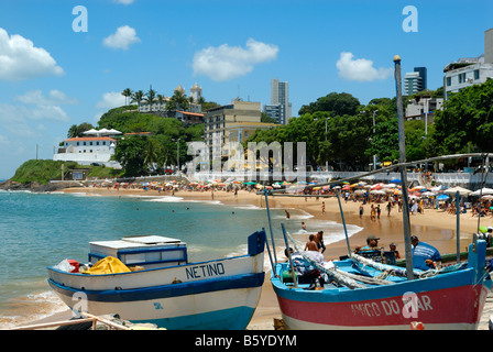 Strand von Porto da Barra, Salvador, Bahia, Brasilien Stockfoto