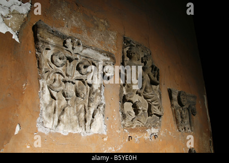 Szene auf der Wand außerhalb Kirche Santa Sabina auf dem Aventin-Hügel, Rom Stockfoto