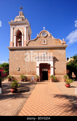 Vorderansicht des El Quelite Kirche in der Nähe von Mazatlan in Mexiko Stockfoto