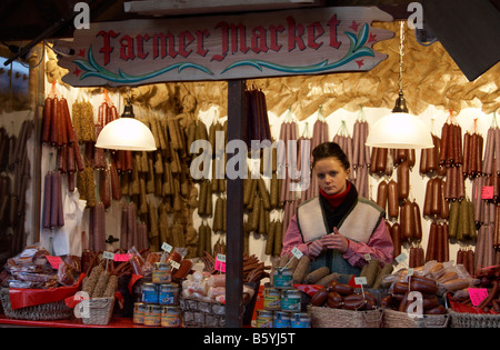Deutscher Weihnachtsmarkt im Winter-Wunderland im Hyde Park, London Stockfoto