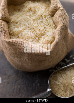 Basmati-Reis im Sack Stockfoto