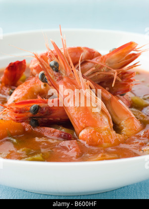 Schüssel mit kreolische Shrimps Gumbo Stockfoto