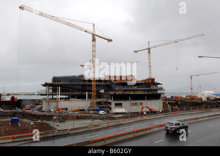 Opernhaus in Reykjavik, Aufbau von Bjorgolfur Gudmundsson und Portus ltd. Für den Rat von Reykjavik Reykjavik. Oktober 10 Stockfoto