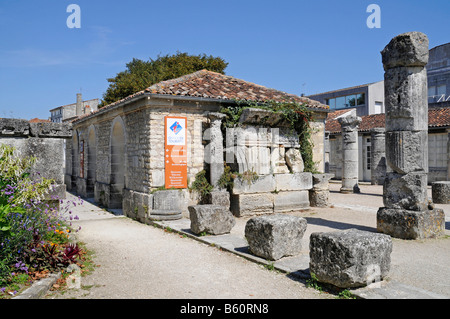 Touristischen Informtion, Archäologisches Museum, Archäologie, archäologische Ausgrabungen, Saintes, Poitou-Charentes, Frankreich, Europa Stockfoto