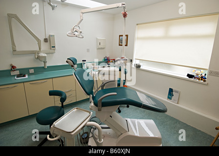 Zahnärzte-Stuhl in eine zahnärztliche Sugery in Schottland Stockfoto