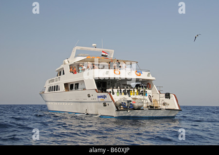 Boot auf dem Meer Stockfoto