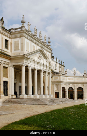 Villa Pisani in Stra in der Nähe von Padua am Brenta-Kanal, Veneto, Venetien, Italien, Europa Stockfoto