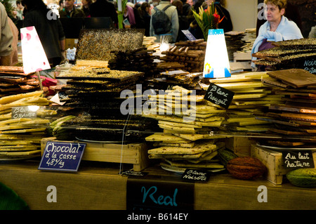 Auf der Salon du Chocolat 2008 in Paris die Ausstellung echte Schokolade aus einem berühmten chocolatier in Südwest-Frankreich Stockfoto