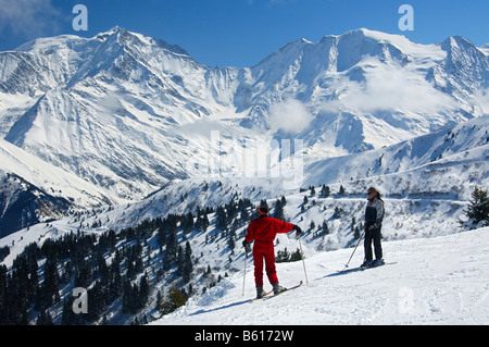 Sking Bereich unterhalb des Mont-Blanc-Massivs, Saint-Gervais, Savoyen, Frankreich, Europa Stockfoto