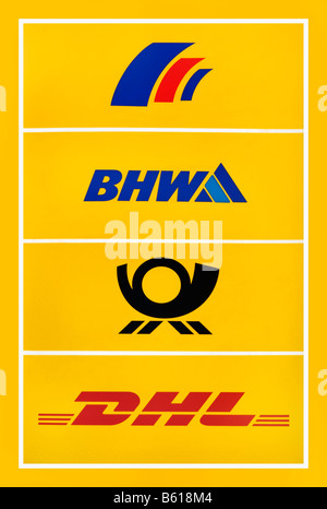 Deutsche Postgruppe, Deutsche Post, Schild mit Logos der Postbank, BHW, Post und DHL Stockfoto