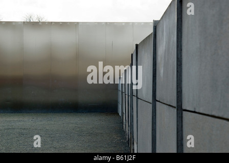 Berliner Mauer in der Bennauer Straße, Teil des Denkmals für den Bau der Berliner Mauer, Berlin Stockfoto