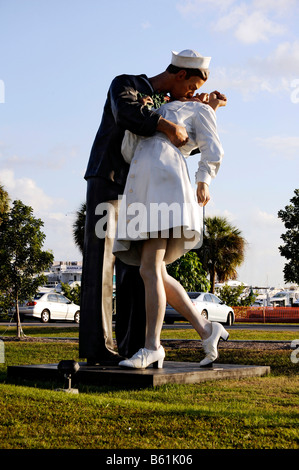Statue namens Unconditional Surrender Sarasota Bayfront Park Stockfoto