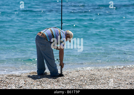 Fischer am Strand von Barisardo, Sardinien, Italien, Europa Stockfoto