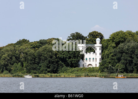 Schloss auf der Pfaueninsel, Pfaueninsel, Berlin-Zehlendorf, Deutschland, Europa Stockfoto