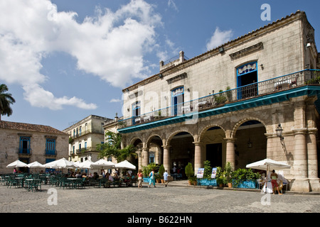 Historisches Restaurant in der Altstadt von Havanna, Kuba, Karibik Stockfoto