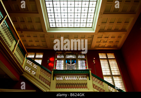 Treppe in einer Jugendstil-Villa am See Wannsee, Berlin, Deutschland, Europa Stockfoto