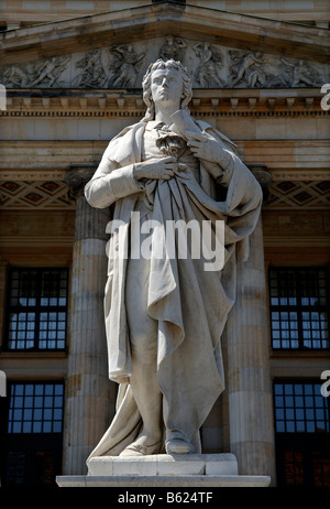 Schiller-Denkmal vor dem Konzerthaus Berlin, Gendarmenmarkt Square, Berlin, Deutschland, Europa Stockfoto