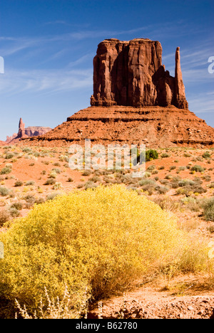 Ansicht der Fäustling Sandsteinformation in Monument Valley Stockfoto