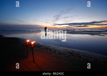 Fackeln auf das Mittsommerfest in Jurmala, Lettland, Baltikum, Europa Stockfoto