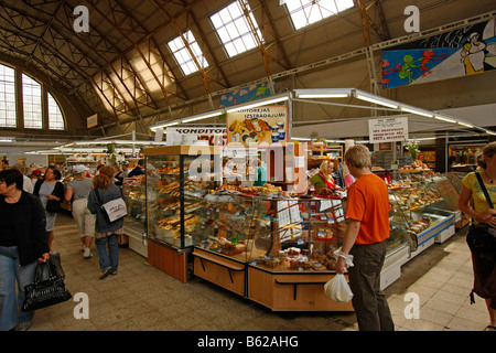 Markthallen in Riga, Lettland, Baltikum, Europa Stockfoto