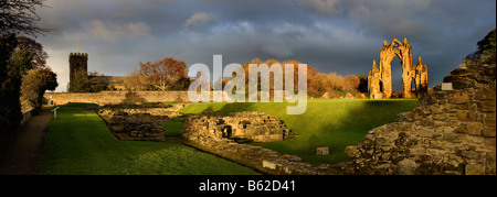 Gisborough Priory bleibt im Winter Sunshine Guisborough Cleveland Stockfoto