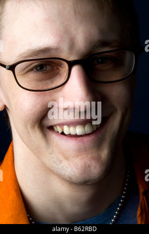 Closeup Portrait eines jungen Mannes Stockfoto