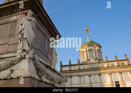 Obelisk und Altes Rathaus, Potsdam, Deutschland Stockfoto
