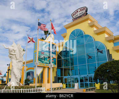 RON JON SURFSHOP IN COCOABEACH AN DER OST KÜSTE VON FLORIDA Stockfoto