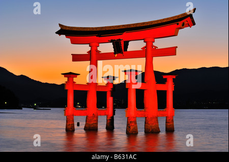 Floating Gate, Miyajima Cho, Hatsukaichi, Präfektur Hiroshima, Japan Stockfoto