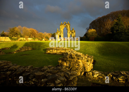 Gisborough Priory bleibt im Winter Sunshine Guisborough Cleveland Stockfoto