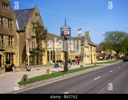 UK England Gloucestershire Cotswolds Broadway Lygon Arms Hotel Stockfoto