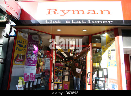 Zweig der Ryman Stationers London Stockfoto