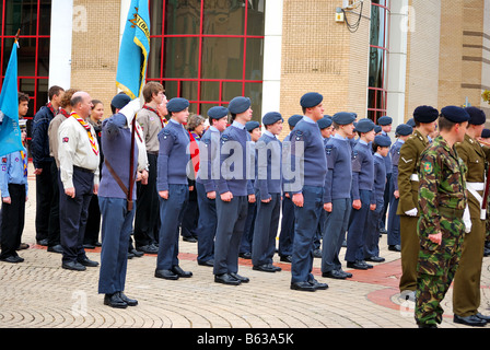 Armee-Luft-Cadettes an der Parade mit Pfadfindern Stockfoto