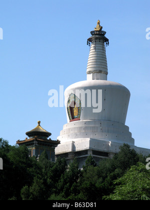 Weiße Pagode auf Jade Inselchen in der Beihai-Park in Peking. Beijing China Asien Stockfoto