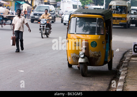 Eine automatische Rikscha oder Tuk Tuk (Auto, Rick, Autorick oder Rikscha) in Chennai. Stockfoto