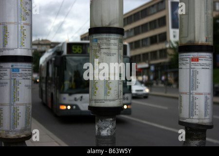 Zeitplan, Bushaltestelle, Vilnius, Litauen Stockfoto