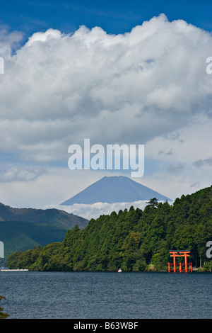 Ashi-Ko-Tempel, See Ashi, Mount Fuji, Hakone, Japan Stockfoto