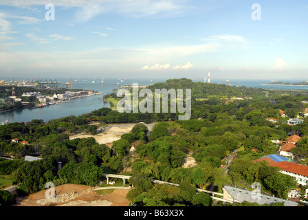 EIN BLICK AUF SINGAPUR VON CARLSBERG TURM IN SENTOSA Stockfoto