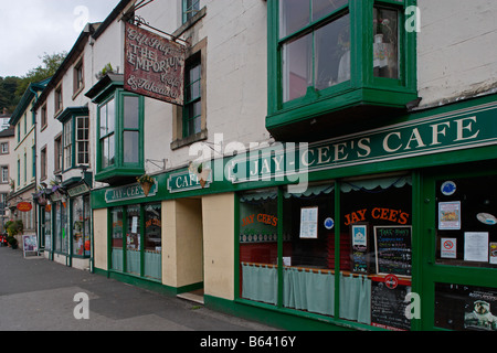 Matlock Bath Stadtzentrum typischen Häusern viktorianischen Stil Derbyshire die Midlands UK Vereinigtes Königreich Großbritannien Stockfoto