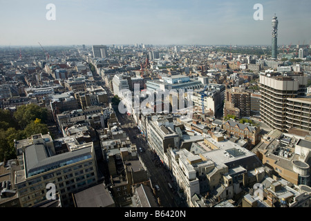 Luftaufnahme von London von Mittelpunkt, Blick nach Westen auf Oxford Straße. London, England, Vereinigtes Königreich Stockfoto