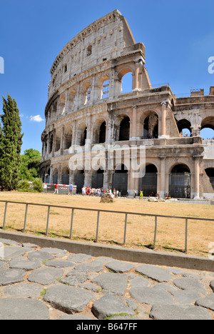 Das Kolosseum, das große Symbol der ewigen Rom, Lazio, Italien, Europa. Stockfoto