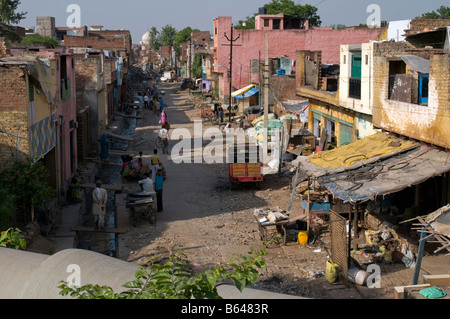 Luftaufnahme über Straße zeigen Armut innerhalb einer Meile von indischen Taj Mahal Agra Uttar Pradesh Stockfoto