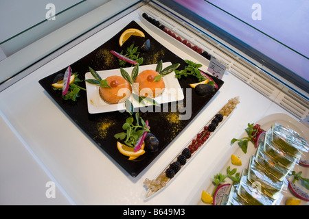 Frankreich, Paris, Deli, Shop mit Köstlichkeiten. Schaufenster. Stockfoto