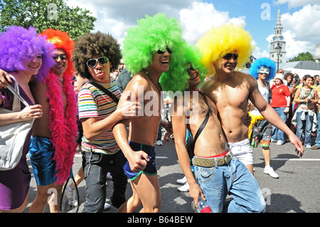 Nachtschwärmer bei Gay Pride Parade, London, 2008 Stockfoto