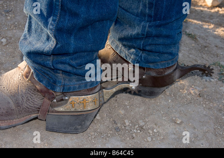 Texas Hill Country, Dixie Dude Ranch, christliche Ranch Hand Cowboy-Stiefel und Sporen Stockfoto