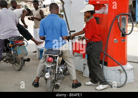 Tankstelle Douala Kamerun Afrika Stockfoto