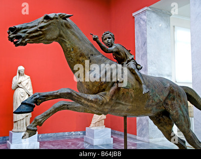 Der Jockey von Artemision Artemis Bronze junge auf Pferd Griechisch Griechenland Stockfoto