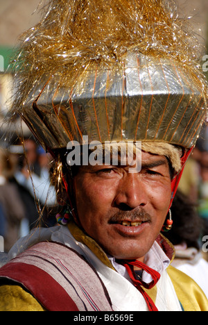 Eine Ladakhi Mann Tracht in Ladakh festival Stockfoto